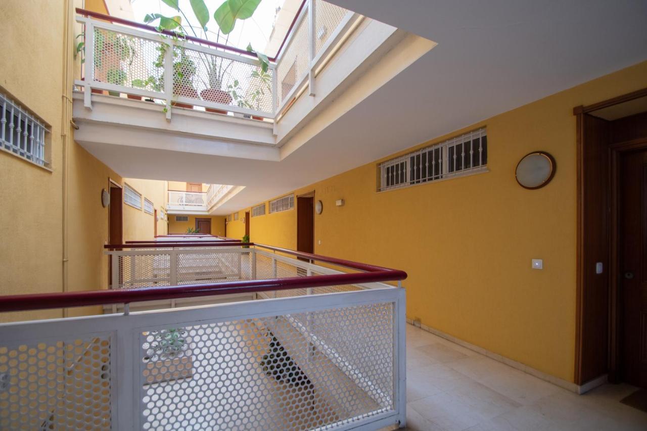 Apartamento Nuestra Andalucia - Cadiz Centro - Parking Exterior photo