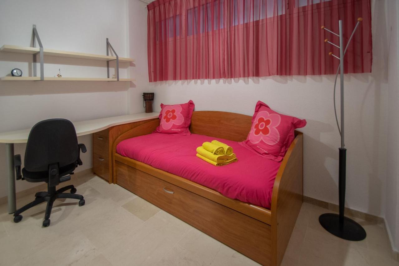 Apartamento Nuestra Andalucia - Cadiz Centro - Parking Exterior photo