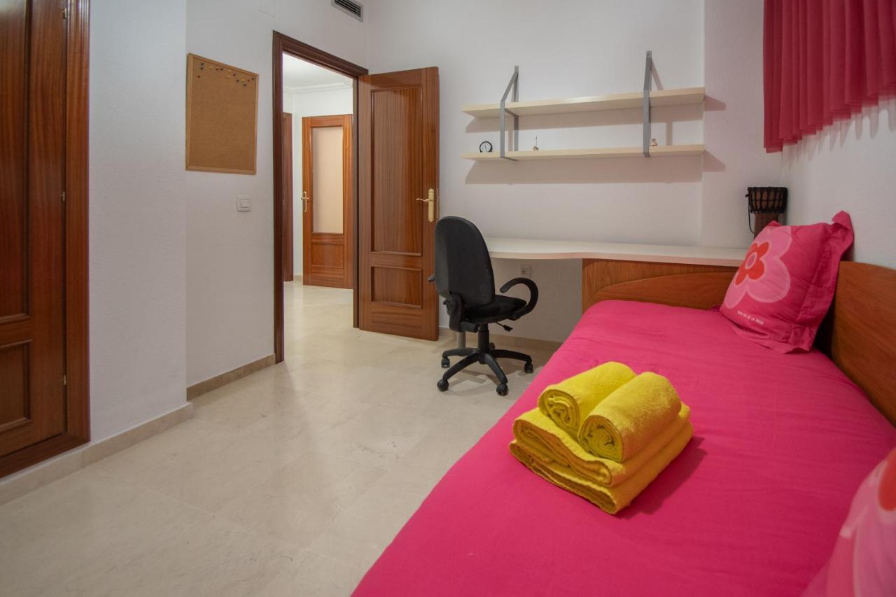 Apartamento Nuestra Andalucia - Cadiz Centro - Parking Exterior photo